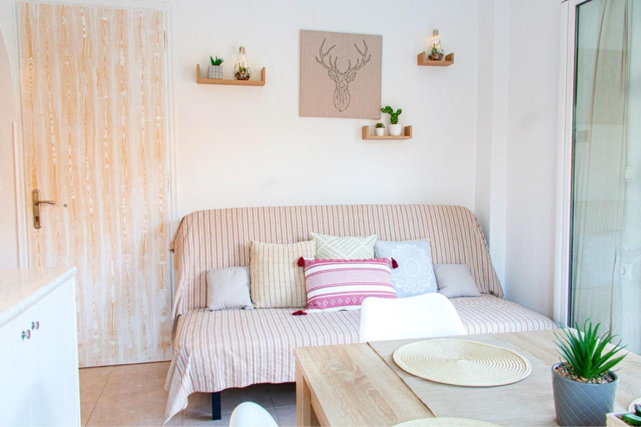 Poros Town Summer Feel Suites מראה חיצוני תמונה
