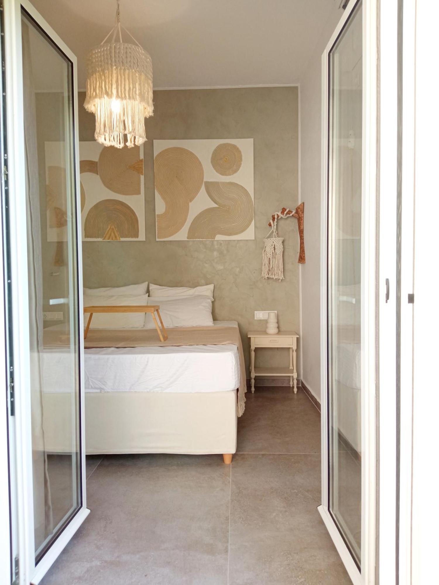 Poros Town Summer Feel Suites מראה חיצוני תמונה