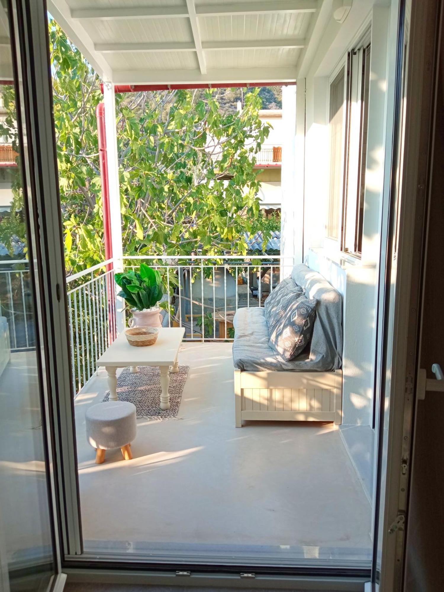 Poros Town Summer Feel Suites מראה חיצוני תמונה